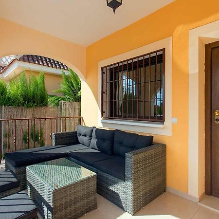 Ch Villa Isla Espalmador Сьюдад-Кесада Экстерьер фото